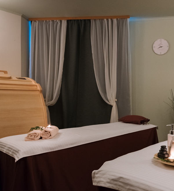 Расслабляющие и Моделирующие, SPA программы Разнообразие массажных техник, Оздоравливающие программы в Кедровой бочке  СПА салон Зона Комфорта